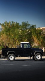 2015 Land Rover Defender 110 - 8,877 km only