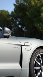 2021 Porsche Taycan 4S - 21k km