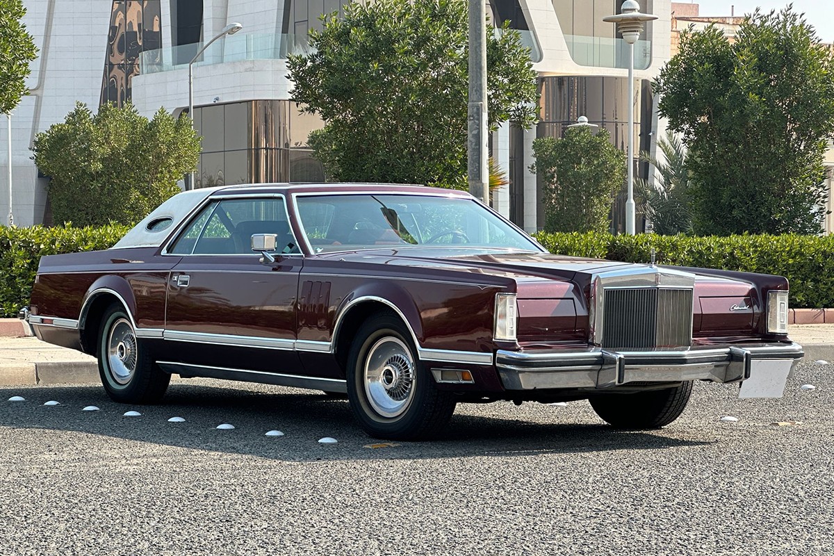 1979 Lincoln Continental Mark V - 11k km