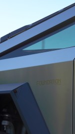 2024 Tesla Cybertruck Foundation Series - 2,669 km