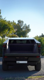 2024 Tesla Cybertruck Foundation Series - 2,669 km