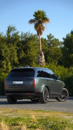 2023 Range Rover HSE Belgravia Green - 17k km