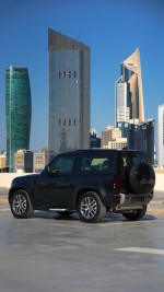 2025 Land Rover Defender 90 HSE X-Dynamic - 86 km only