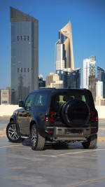 2025 Land Rover Defender 90 HSE X-Dynamic - 86 km only