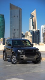 2025 Land Rover Defender 90 HSE X-Dynamic - 86 km only