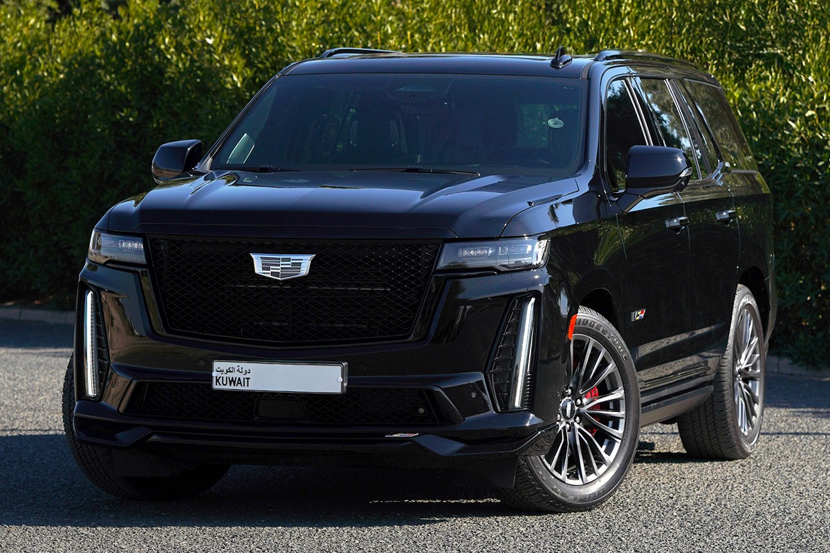2023 Cadillac Escalade-V - 33k km
