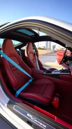 2025 Porsche 911 Carrera Coupe - 332 km only