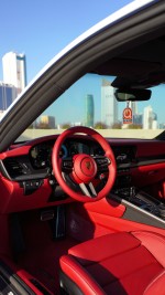 2025 Porsche 911 Carrera Coupe - 332 km only