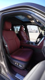 2023 Lexus LX 600 - 7k km