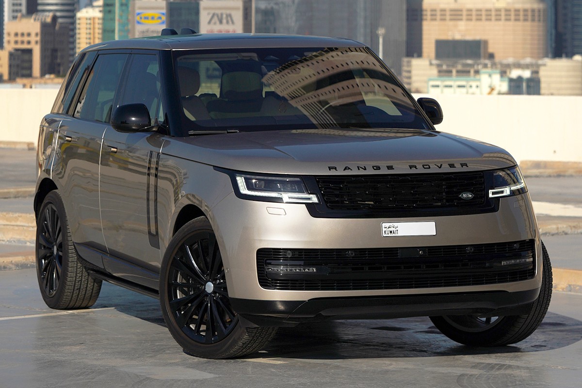 2022 Range Rover Vogue P530 First Edition - 40k km