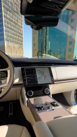 2022 Range Rover Vogue P530 First Edition - 40k km