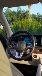 2023 Mercedes-Benz GLS 450 - 13k km