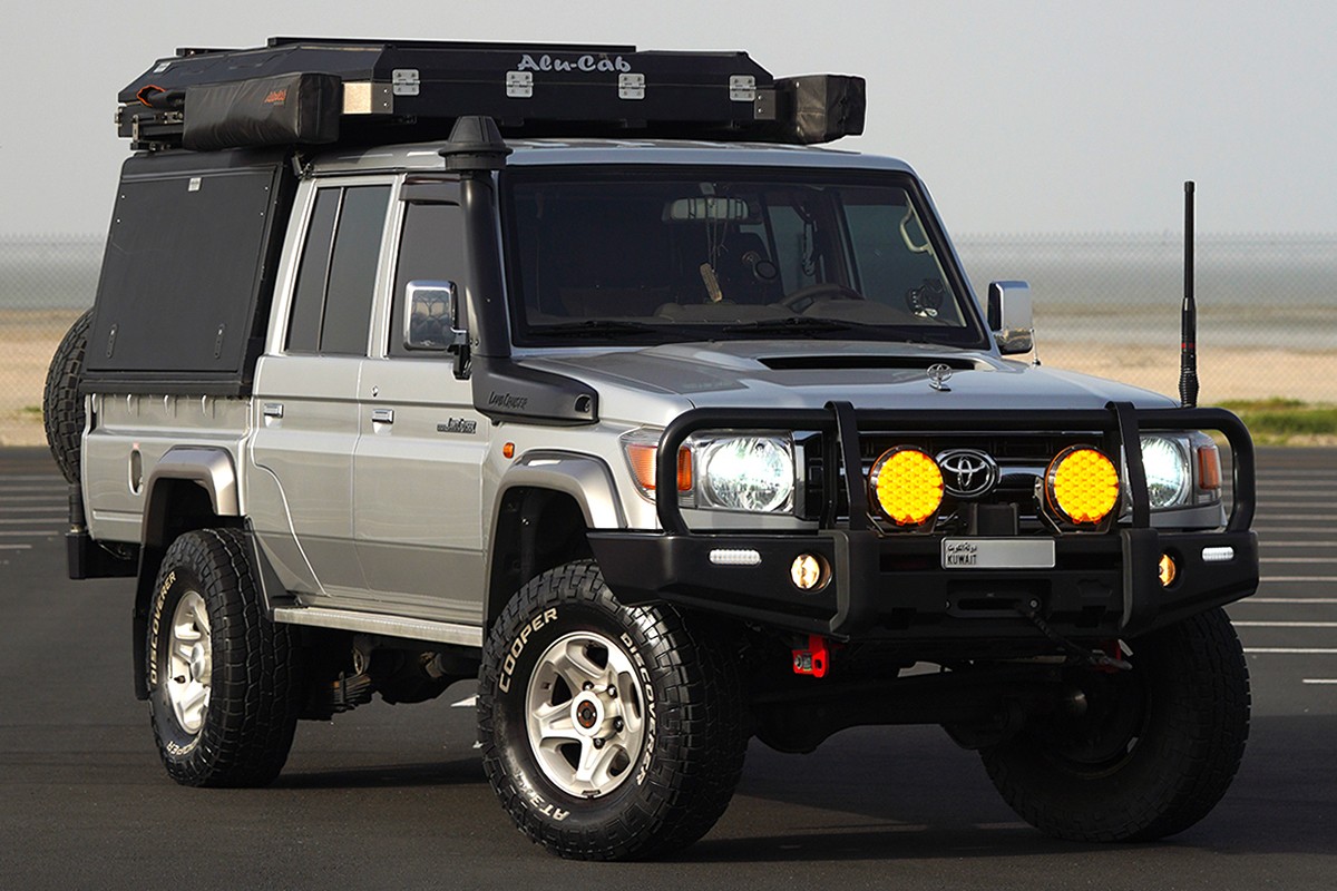 2021 Toyota Land Cruiser LC79 Pickup - 49k km