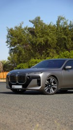 2023 BMW 740i M Sport - 52k km