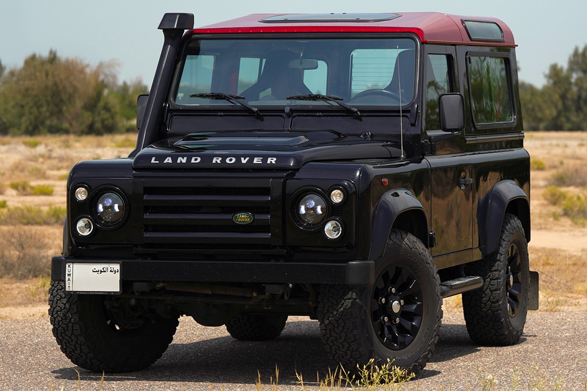 2013 Land Rover Defender 90 - 108k km