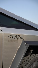 2024 Tesla Cybertruck Foundation Series - 12k km