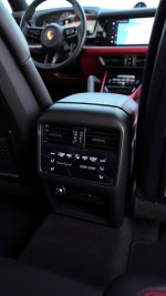 2024 Porsche Cayenne S Coupe - 21k km