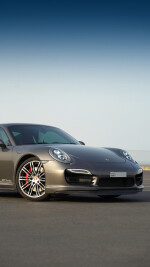 2014 Porsche 911 Turbo Coupe - 42k km