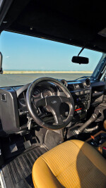 2015 Land Rover Defender 130 Pickup - 130k km