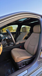 2022 Cadillac CT5 premium luxury - 31k km