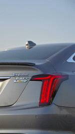 2022 Cadillac CT5 premium luxury - 31k km
