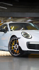 2018 Porsche 911 Turbo S Coupe - 59k km