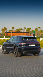 2021 Porsche Cayenne Turbo S E-Hybrid - 28k km