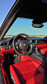 2015 Porsche 911 Carrera GTS - 52k km