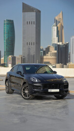 Porsche Cayenne Lightweight Sport Carbon Fiber - 100k km