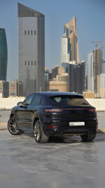 Porsche Cayenne Lightweight Sport Carbon Fiber - 100k km