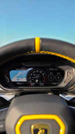 2022 Lamborghini Urus - 18k km