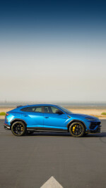 2022 Lamborghini Urus - 18k km