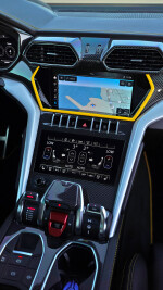 2022 Lamborghini Urus - 18k km