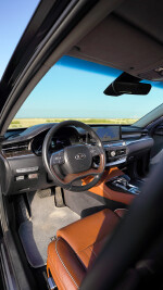 2019 Kia K900 - 82k km
