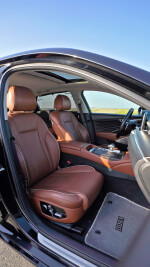 2019 Kia K900 - 82k km