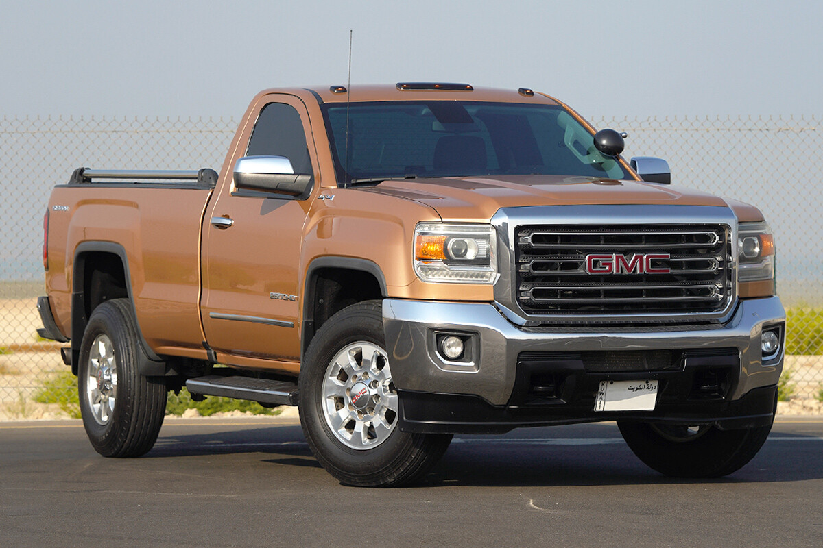 2016 GMC Sierra 2500 HD - 200k km