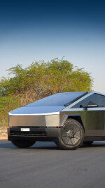 2024 Tesla Cybertruck Foundation Series - 20k km