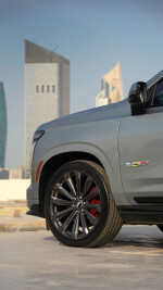 2025 Cadillac Escalade V - 11k km