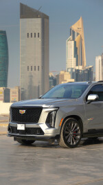 2025 Cadillac Escalade V - 11k km