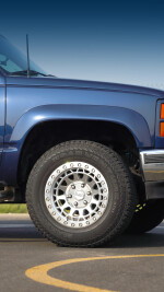 1996 GMC Yukon 1500 SLE - 282k km