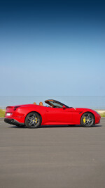 2016 Ferrari California T - 7,177 km only