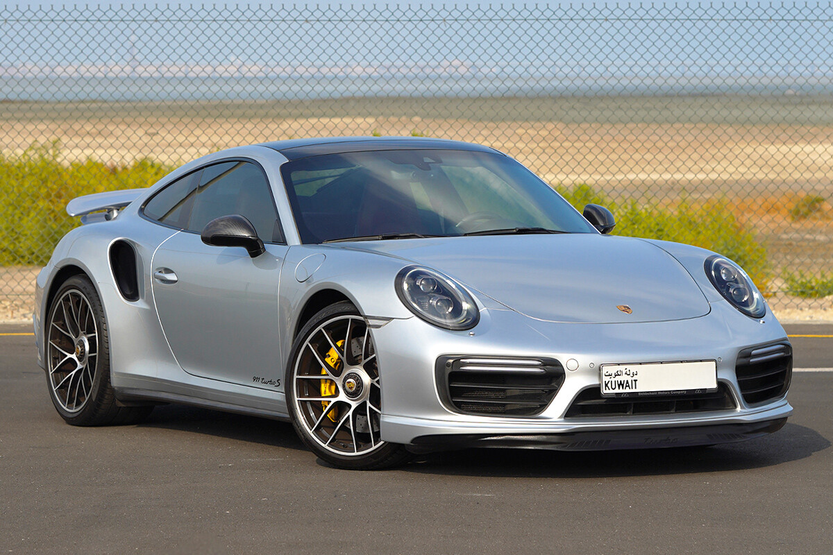 2017 Porsche 911 Turbo Coupe - 53k km