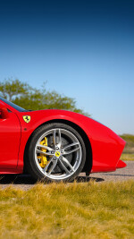 2016 Ferrari 488 GTB - 38k km