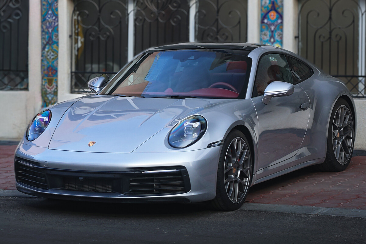 2024 Porsche 911 Carrera S Coupe - 66 km only