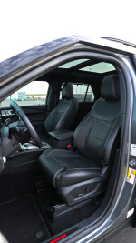 2023 Ford Explorer ST - 35k km