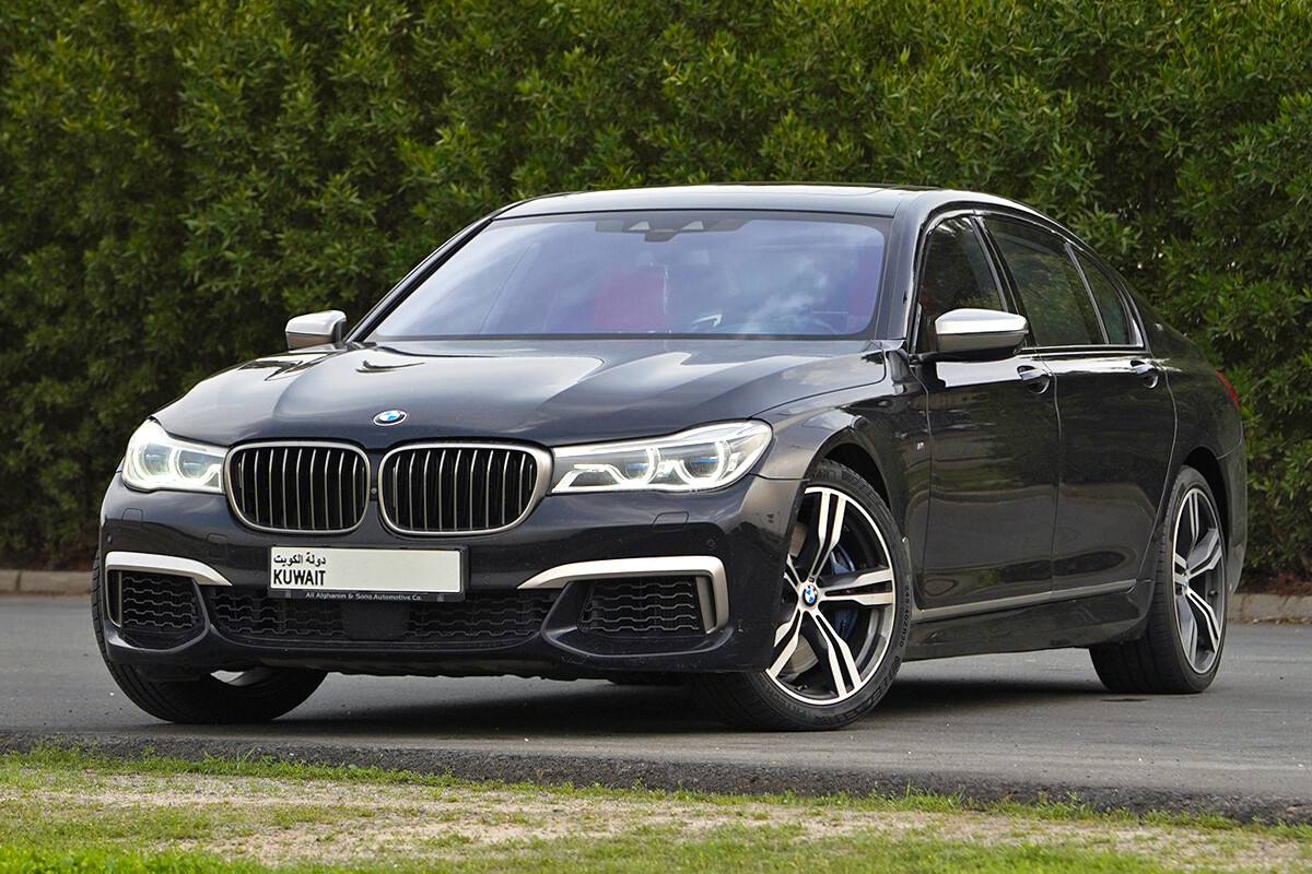 2017 BMW 760L V12 M Package - 103k km