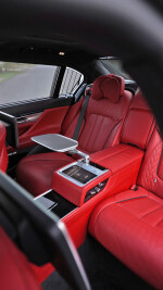 2017 BMW 760L V12 M Package - 103k km
