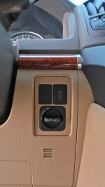 2014 Toyota Land Cruiser GXR - 71k km