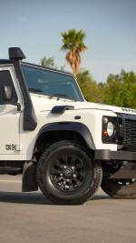 2015 Land Rover Defender 130 Pickup - 42k km