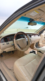 2006 Lincoln Town Car Signature Limited - 119k km